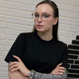 Полина Суханова