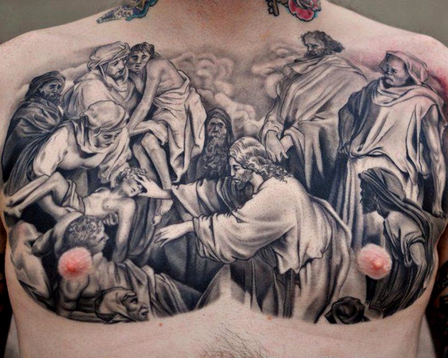 Церковные тату на груди