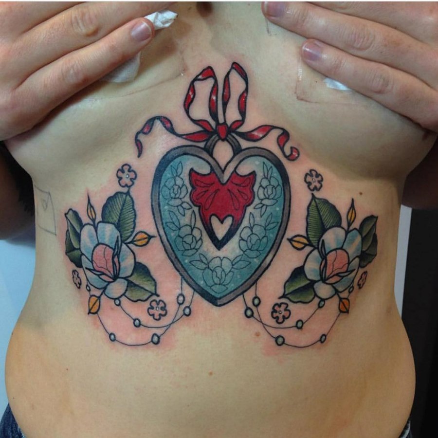 Под грудью Tattoo women under breast Тату фото.