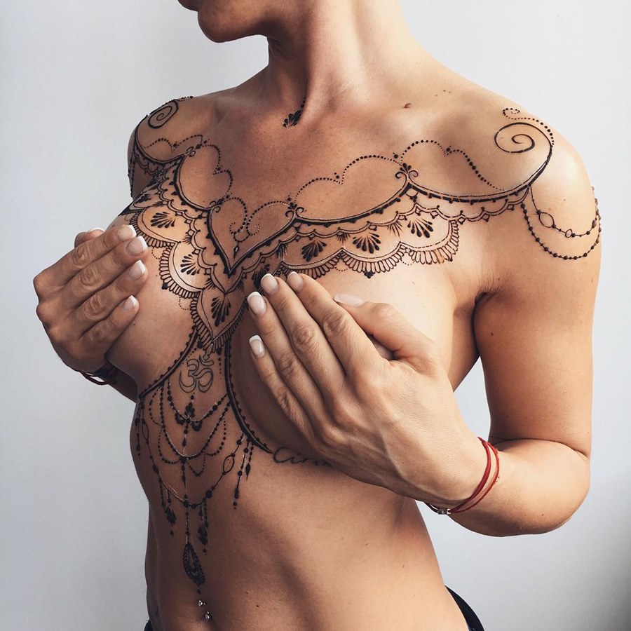 Под грудью Tattoo women under breast Тату фото Галлерея идей